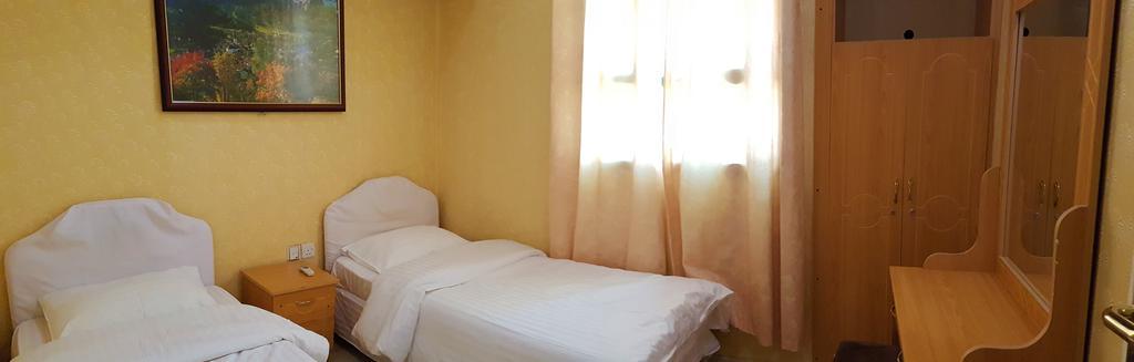 Al Majd Hotel ‘Ibrī Екстериор снимка