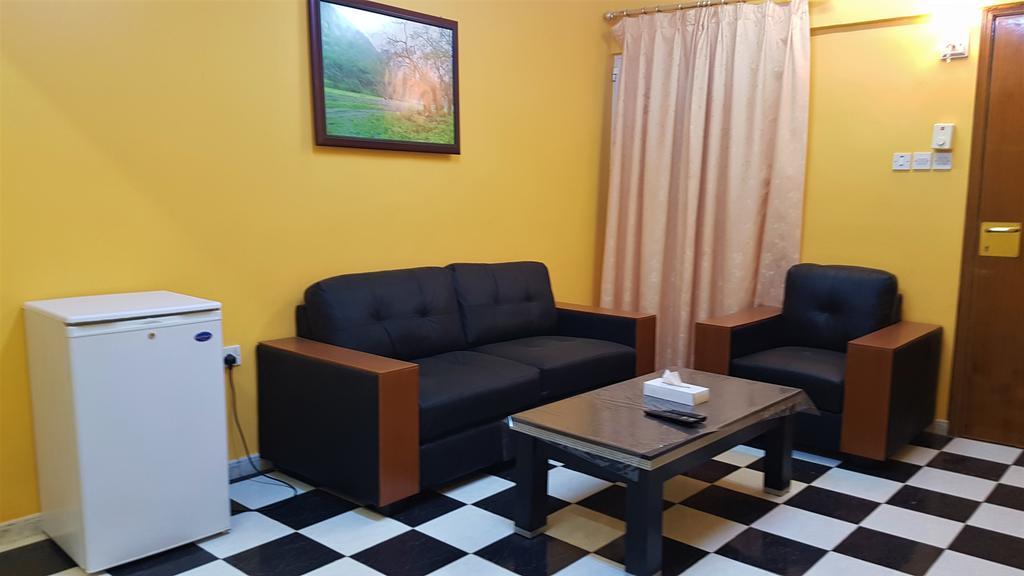 Al Majd Hotel ‘Ibrī Екстериор снимка